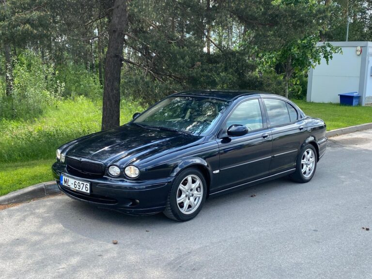 Jaguar X-Type