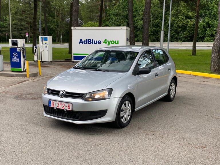 VW POLO