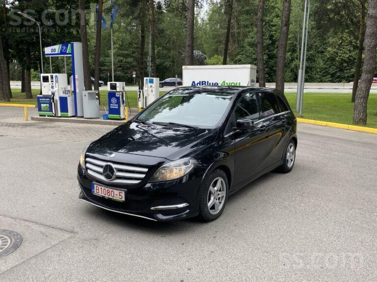 MERCEDES BENZ B200 AVANTGARDE