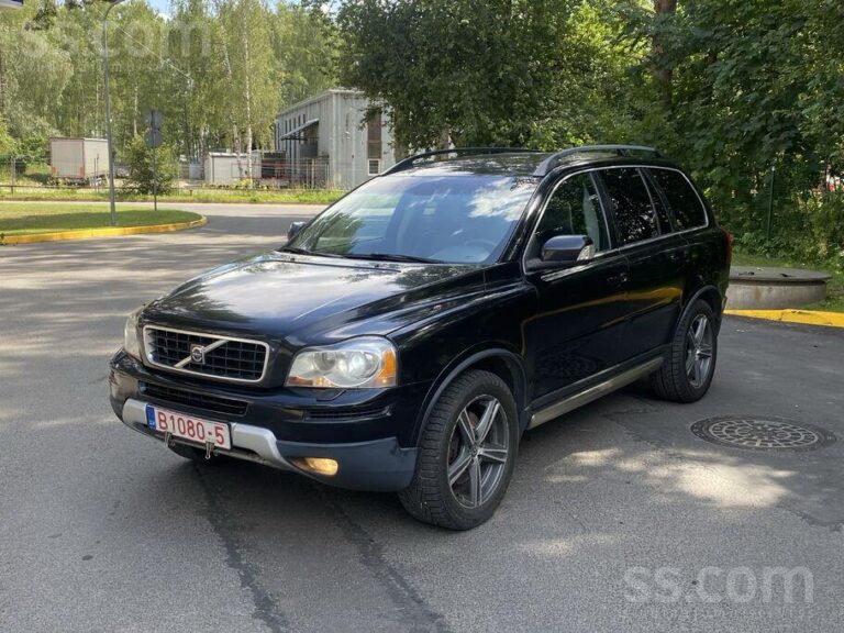 VOLVO XC90 R-DESIGN 7-vietas