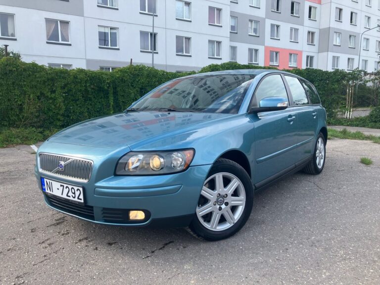Volvo V50