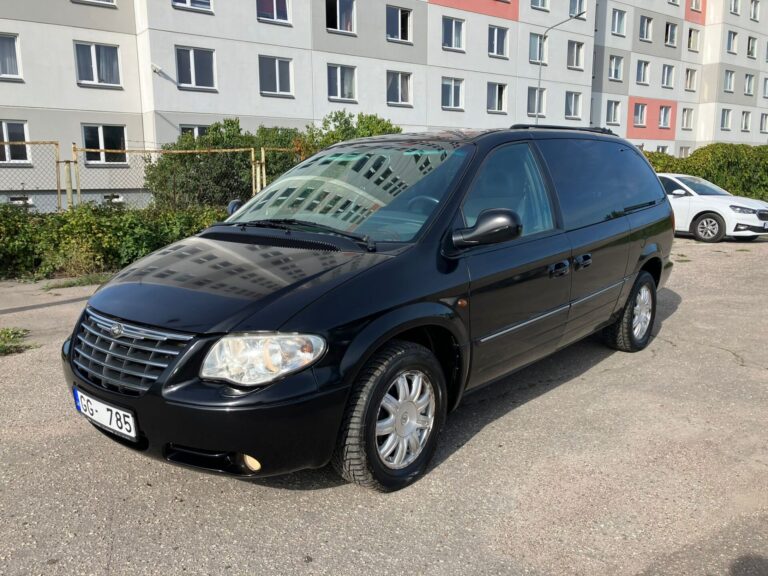 Chrysler Grand Voyager Stow&go 7 vietas