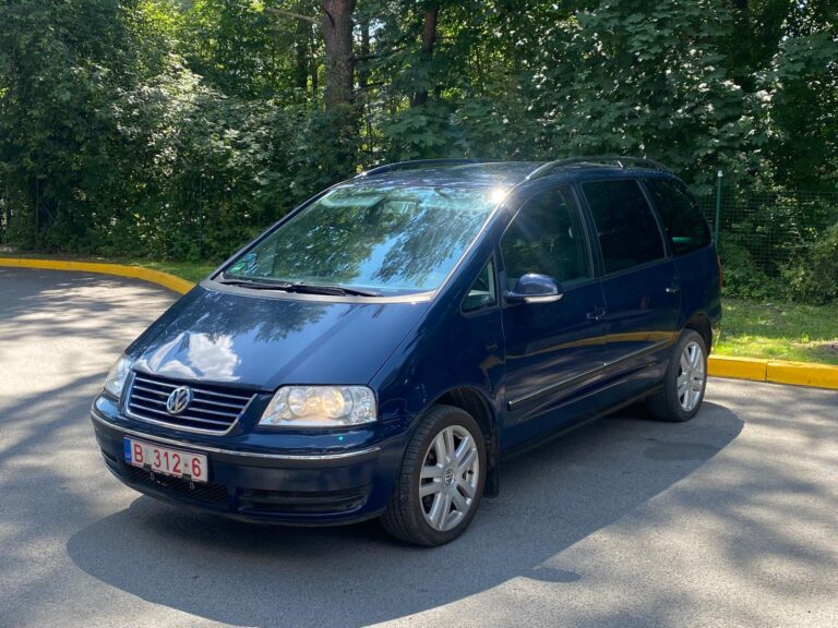 VW SHARAN FREESTYLE 7-VIETAS