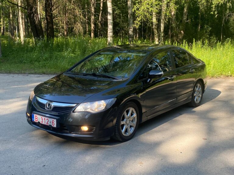 HONDA CIVIC 4DR HYBRID