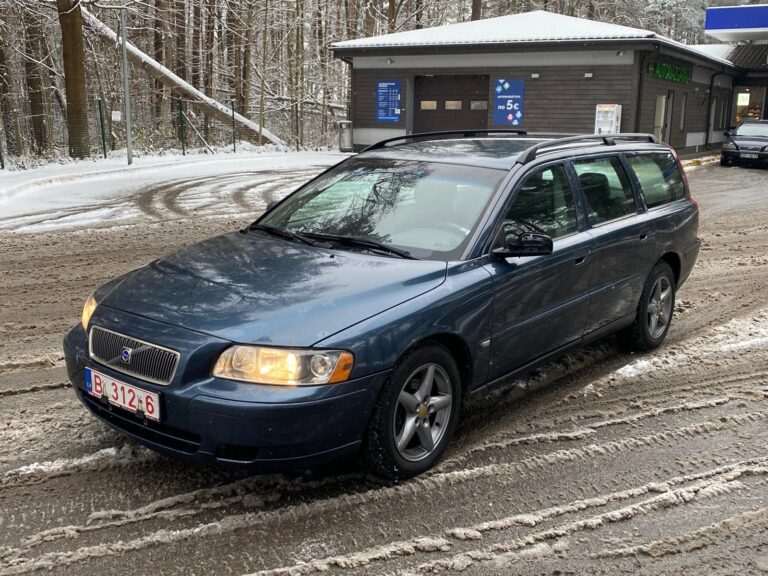 VOLVO V70