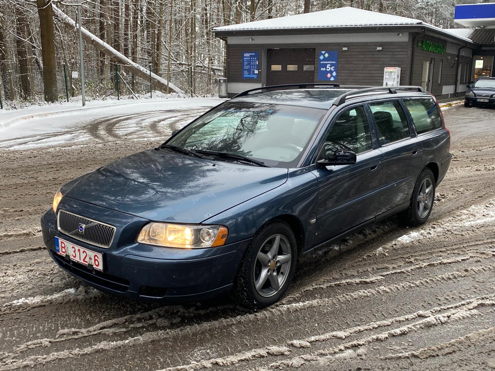 VOLVO V70
