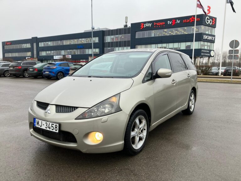 Mitsubishi Grandis 7-vietas