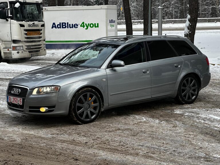 AUDI A4 QUATTRO