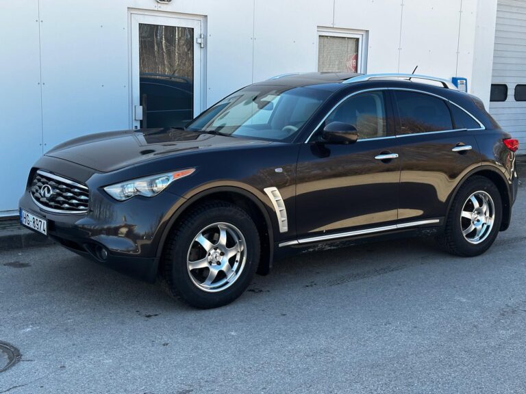 INFINITI FX 35