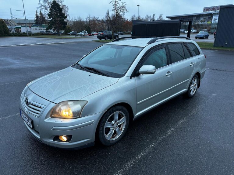 TOYOTA AVENSIS