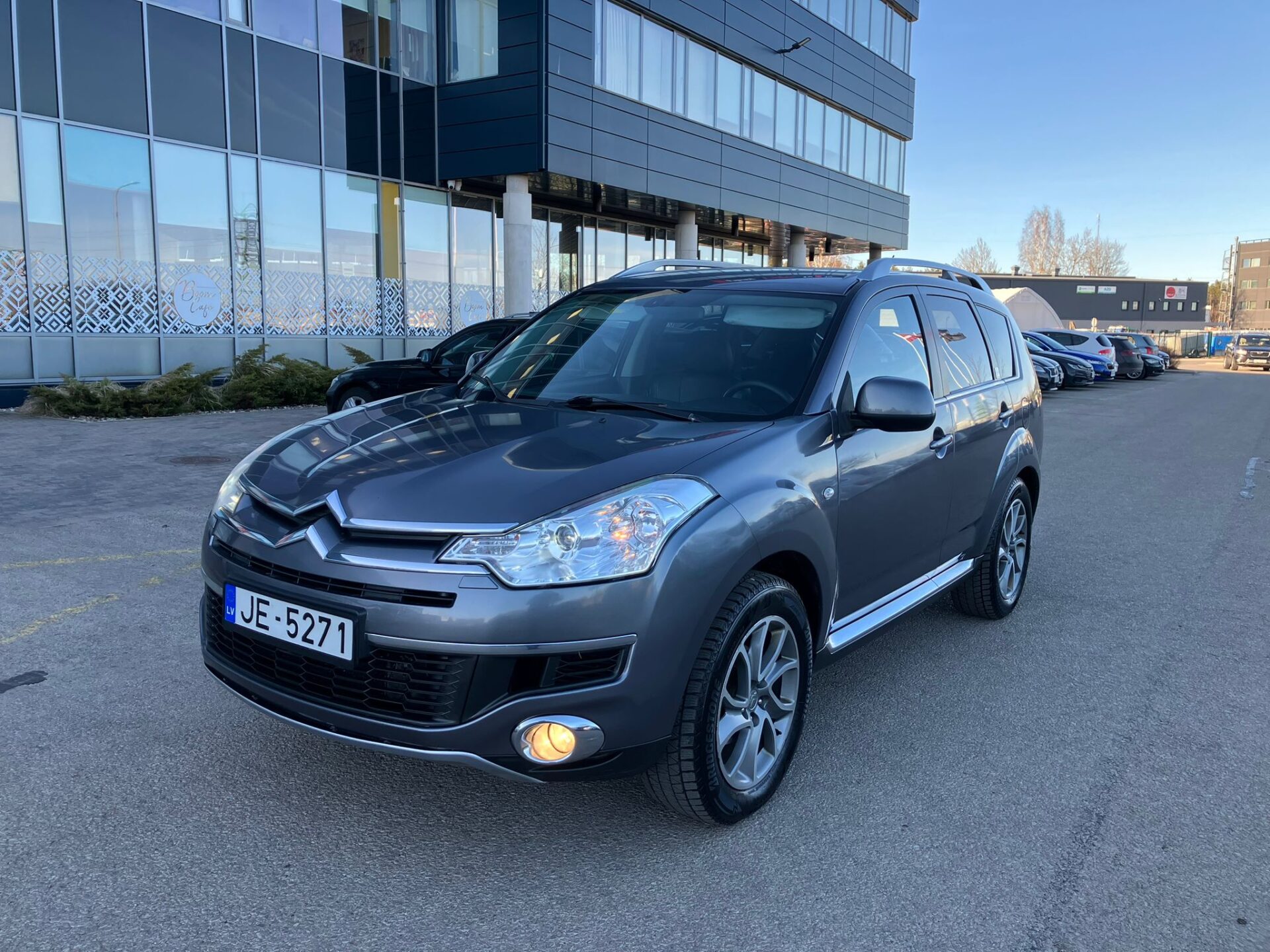 CITROEN C-CROSSER 7 vietas 4×4