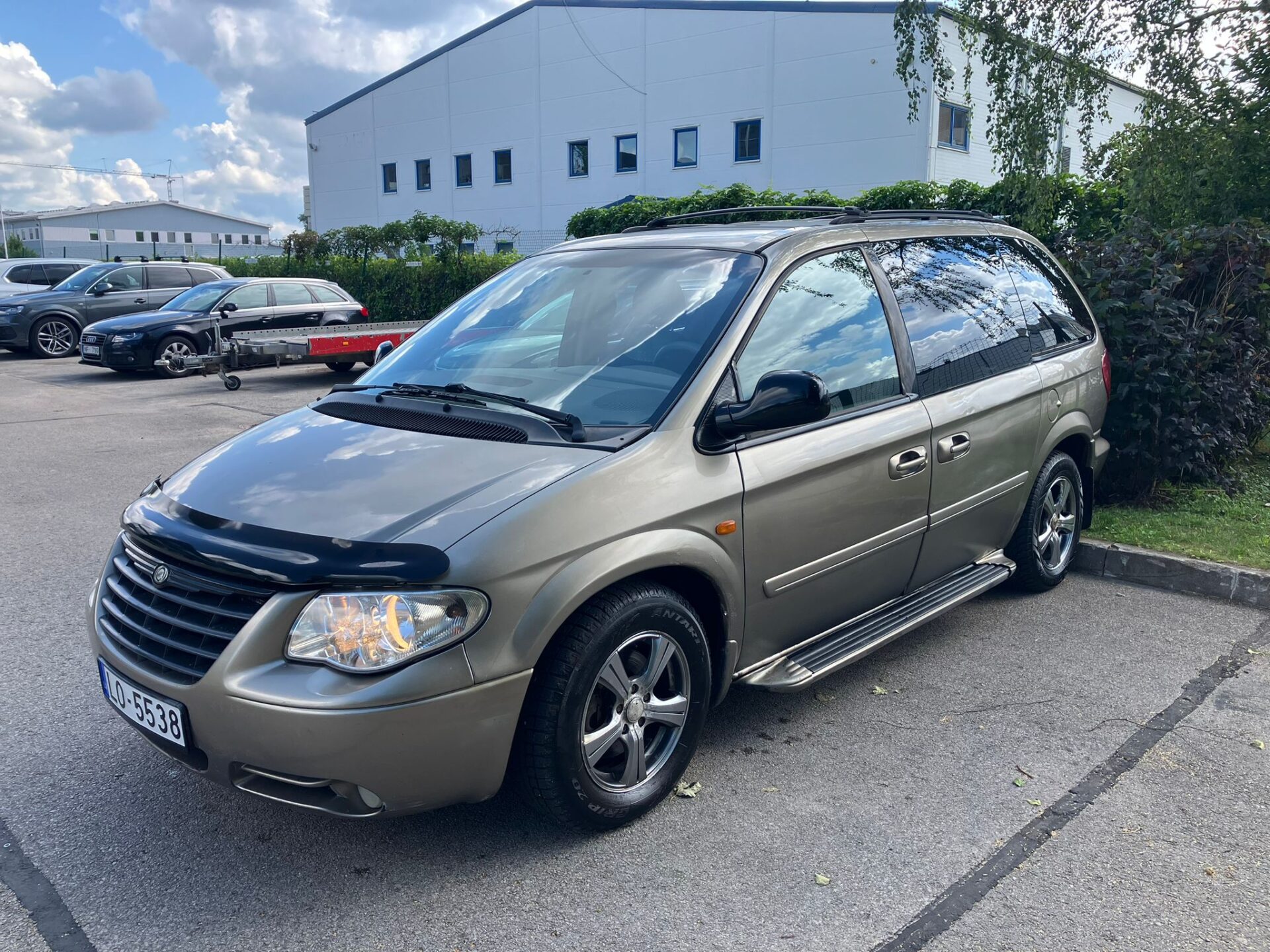 Chrysler Grand Voyager 7-vietas