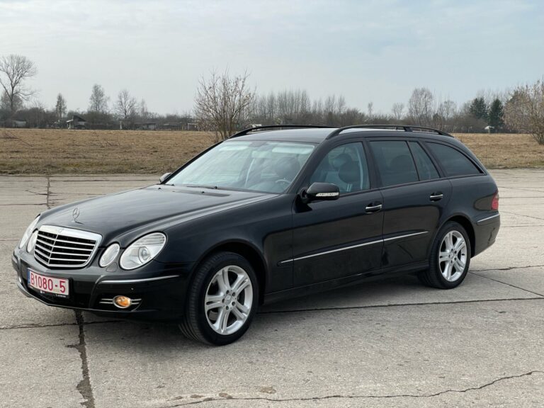 Mercedes Benz E320 AVANTGARDE