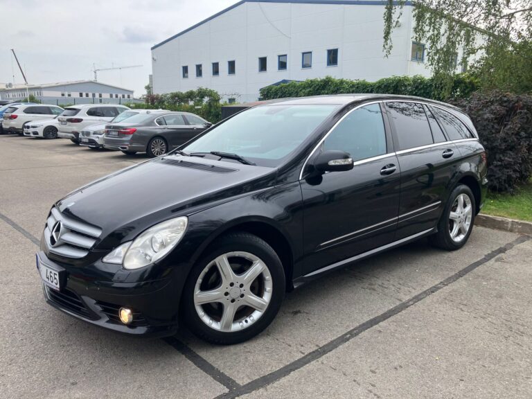 Mercedes Benz R320 7-seats