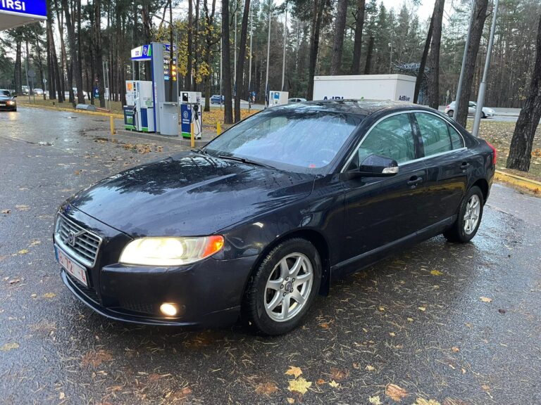 VOLVO S80