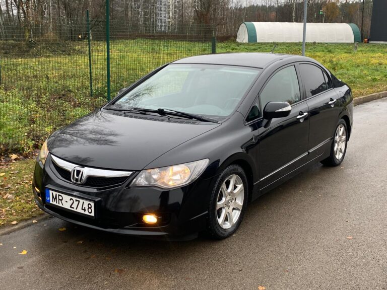 Honda Civic 4 D-R hybrid
