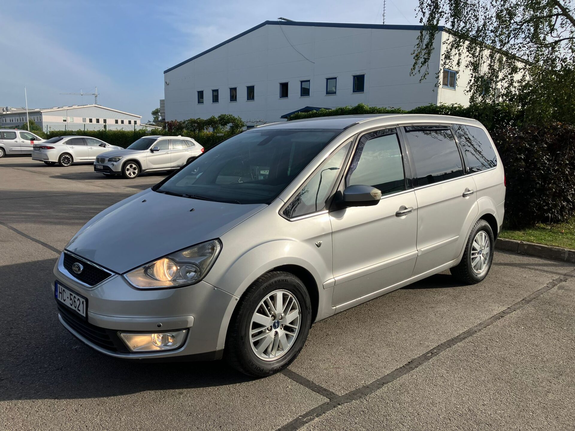 Ford Galaxy Ghia 7-vietas
