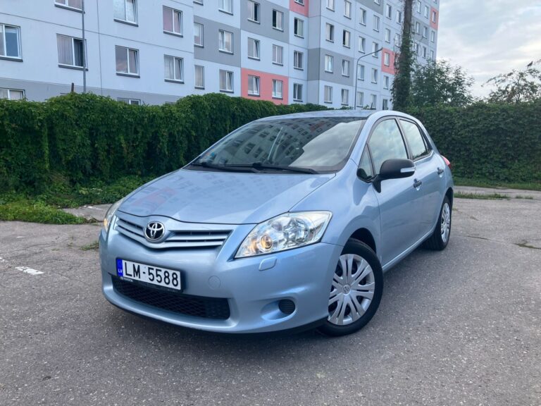 Toyota Auris