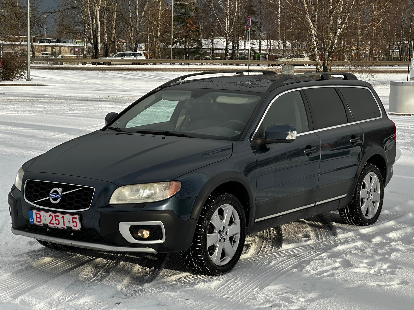 VOLVO XC70 SUMMUM
