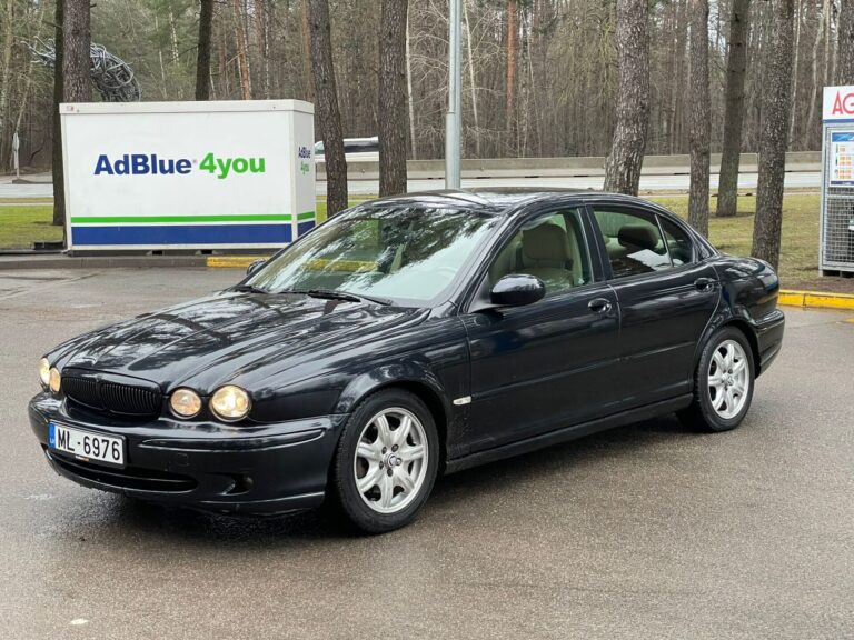 Jaguar X-Type