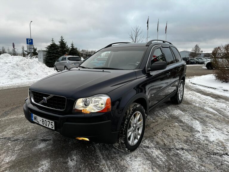 VOLVO XC90 7-vietas