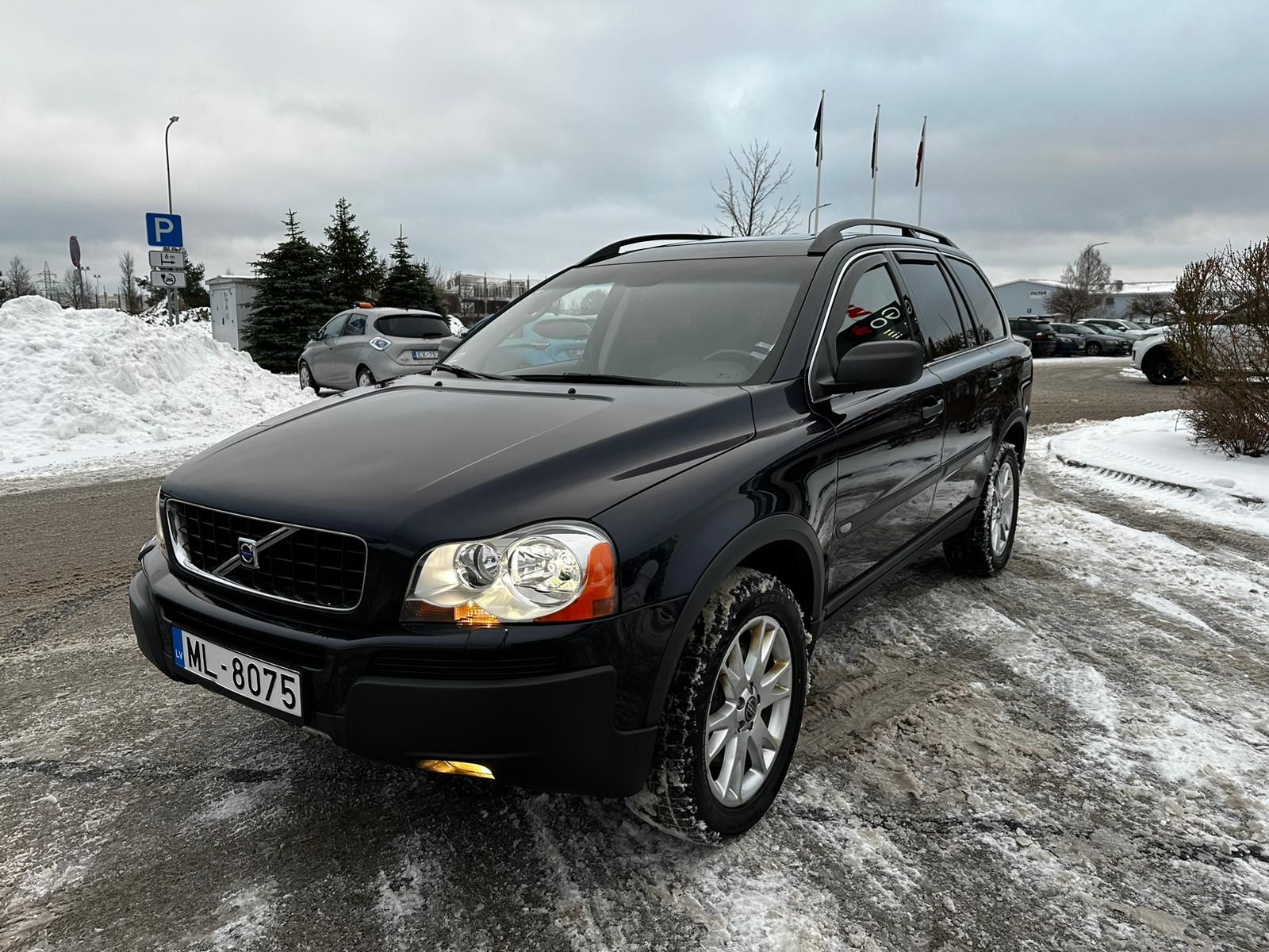 VOLVO XC90 7-seats