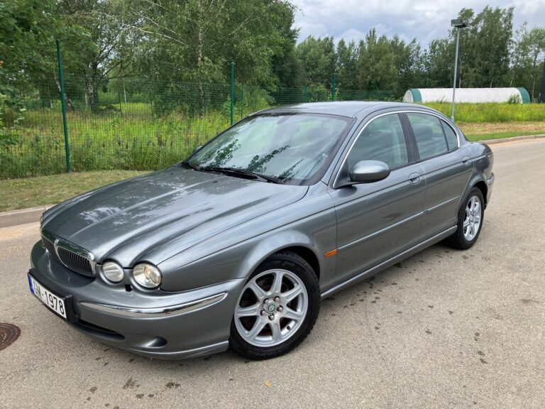 Jaguar X-Type