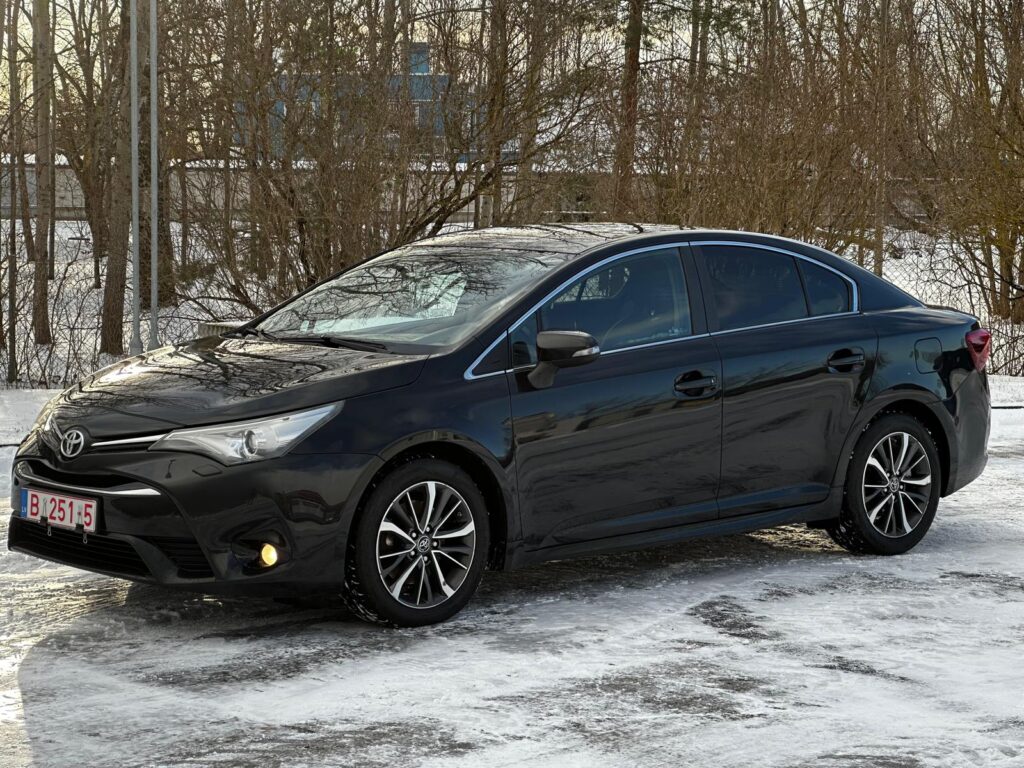TOYOTA AVENSIS