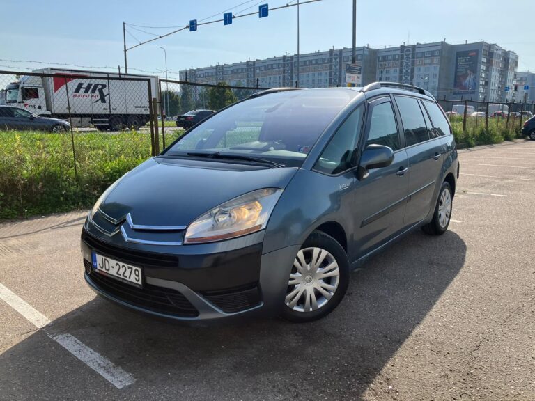 Citroen C4 Picasso 7-vietas