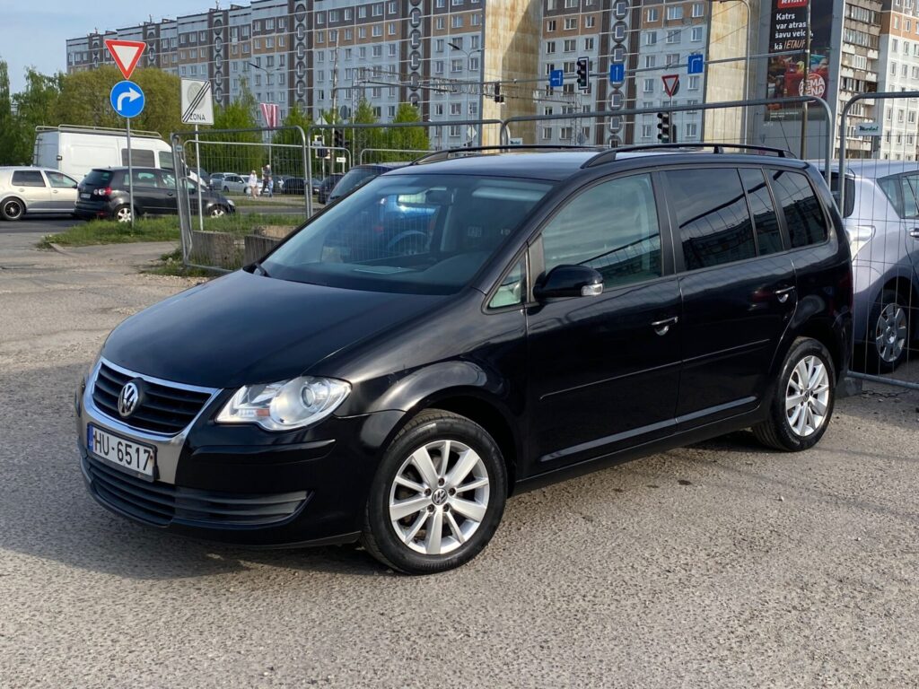 VW TOURAN