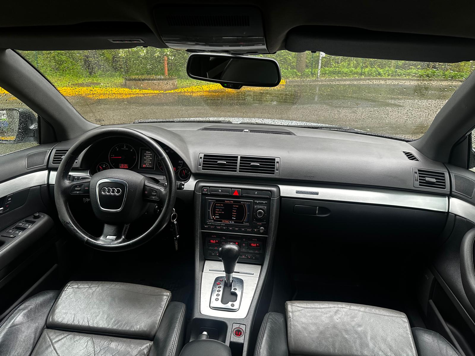 Audi a4 s-line quattro