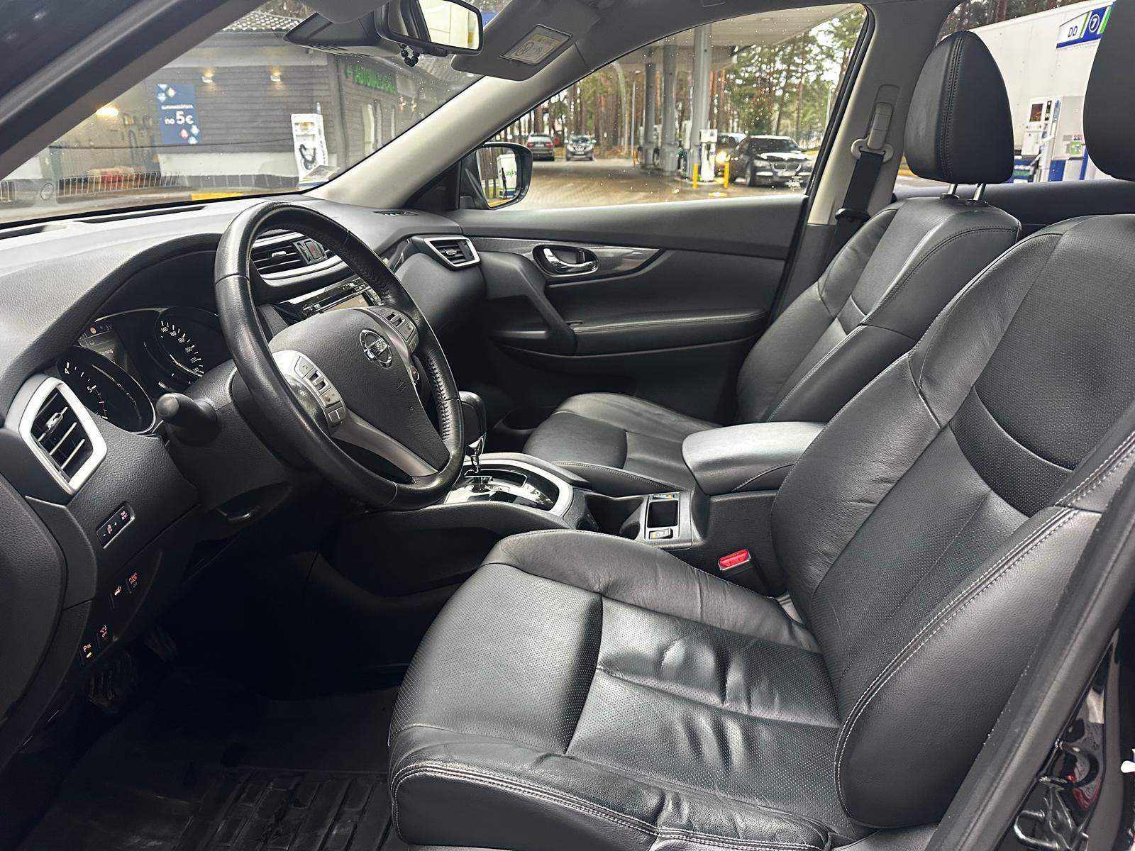 NISSAN X-TRAIL 4X4