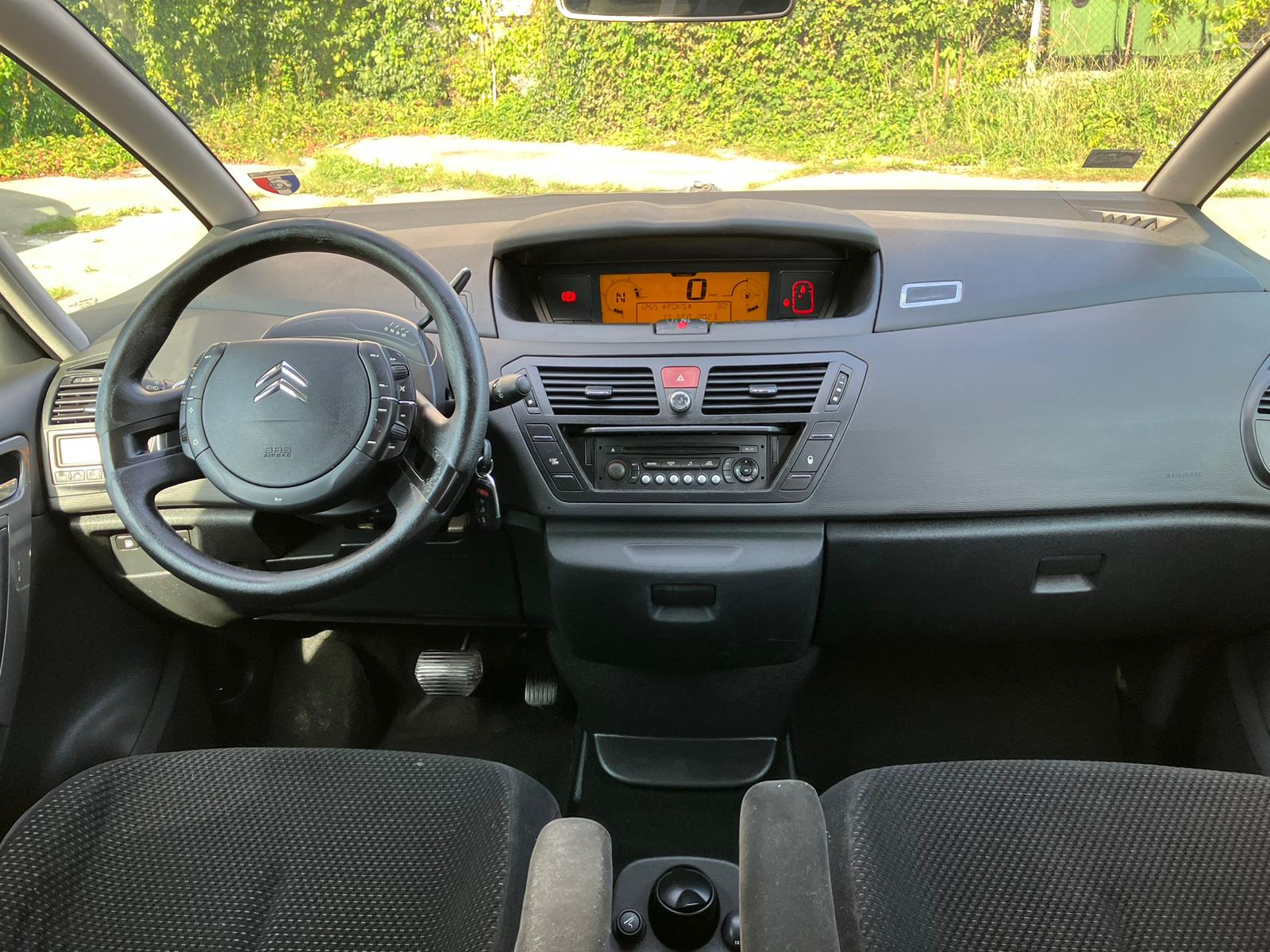 Citroen C4 Picasso 7-vietas