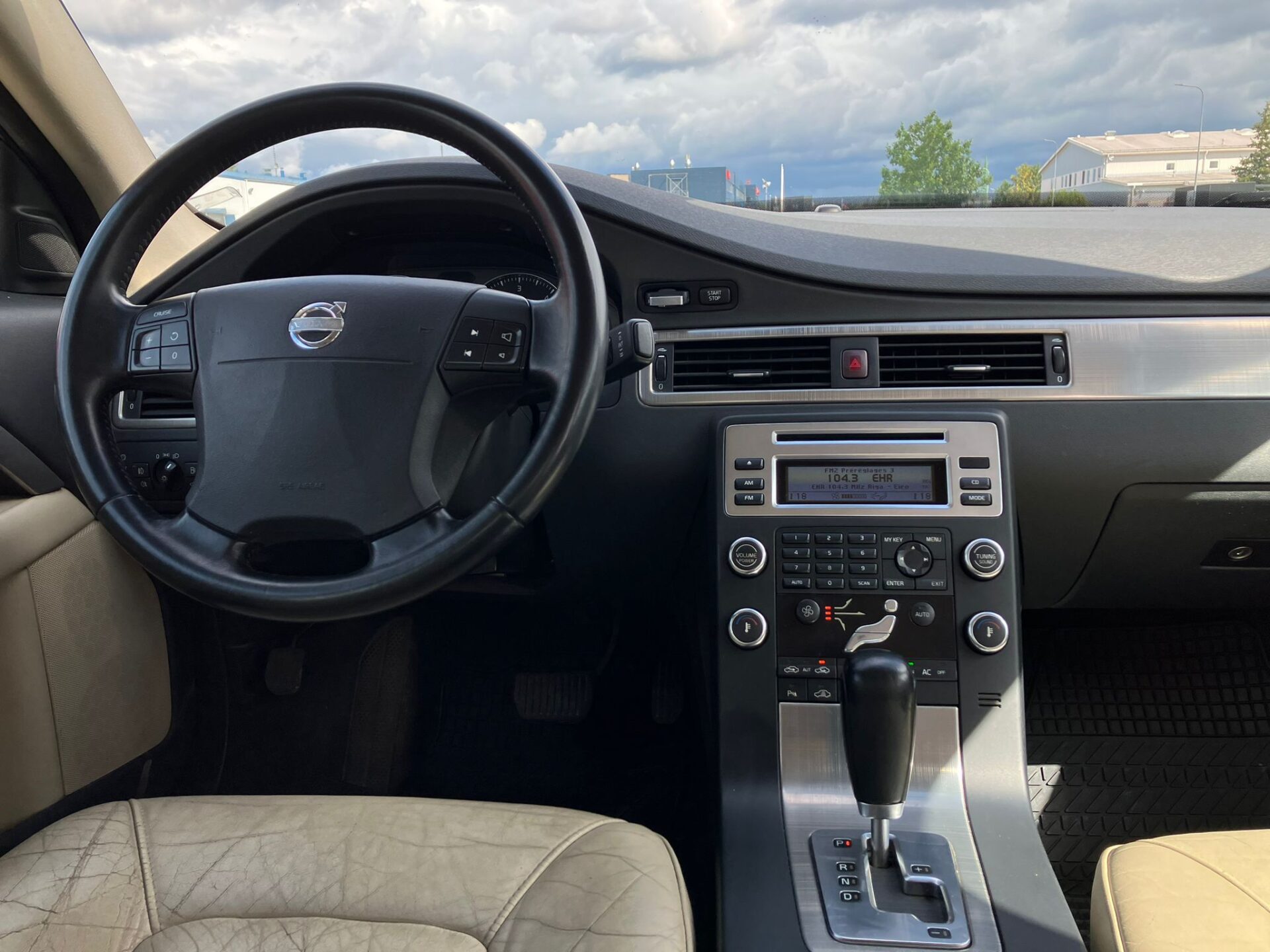Volvo S80
