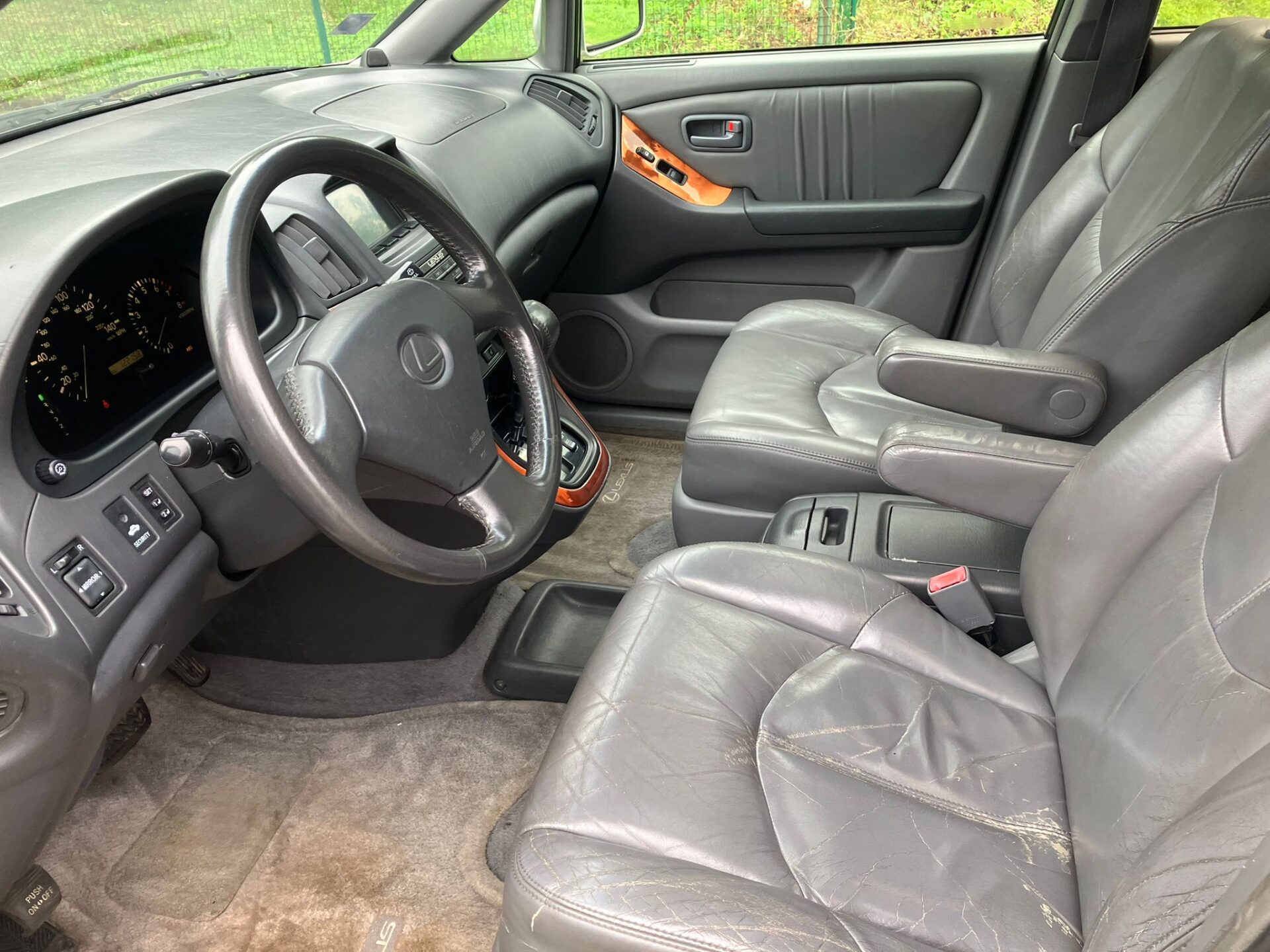 Lexus Rx300