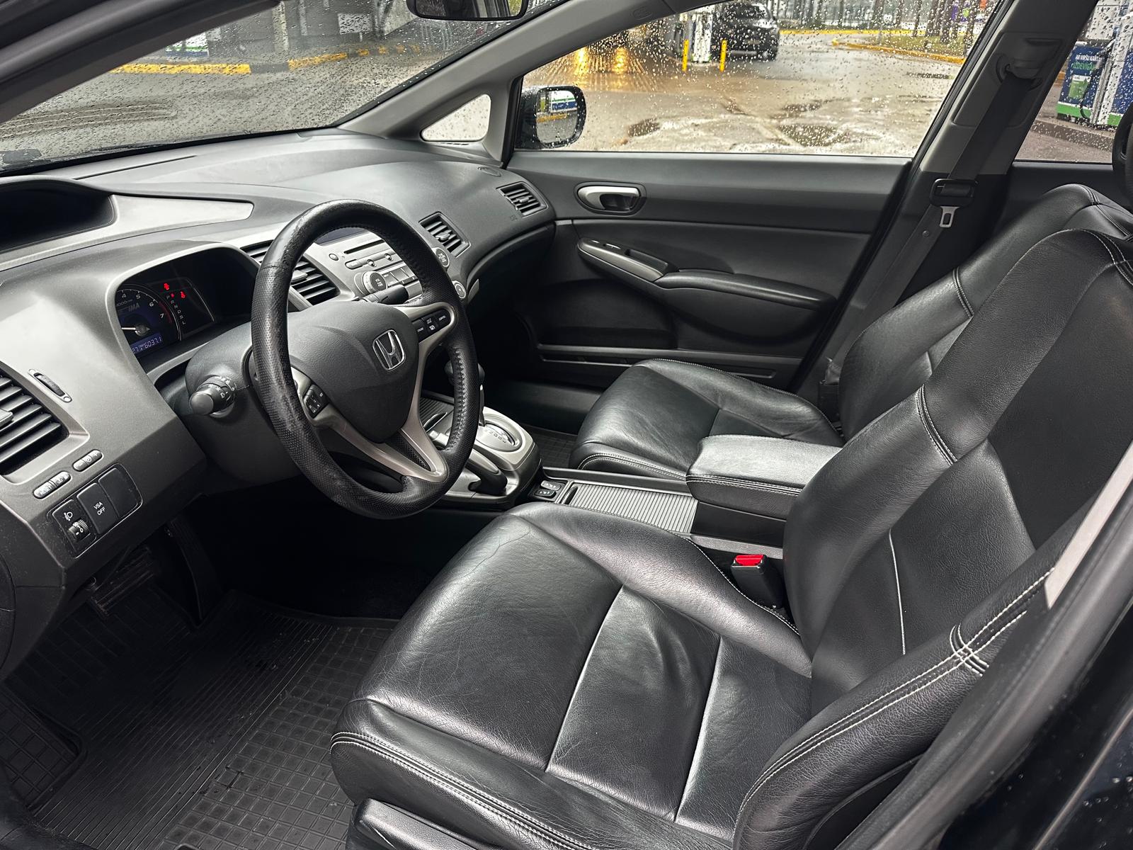 HONDA CIVIC 4DR HYBRID