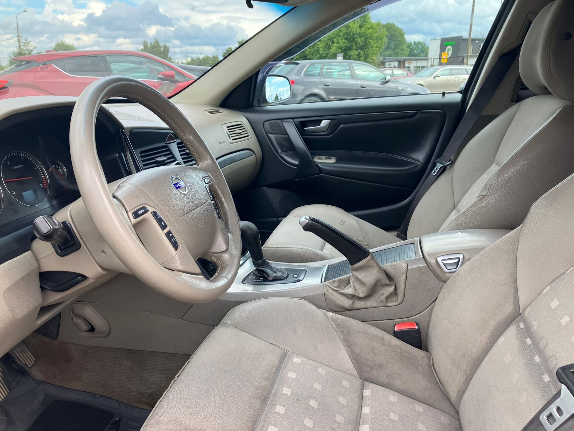 Volvo V70