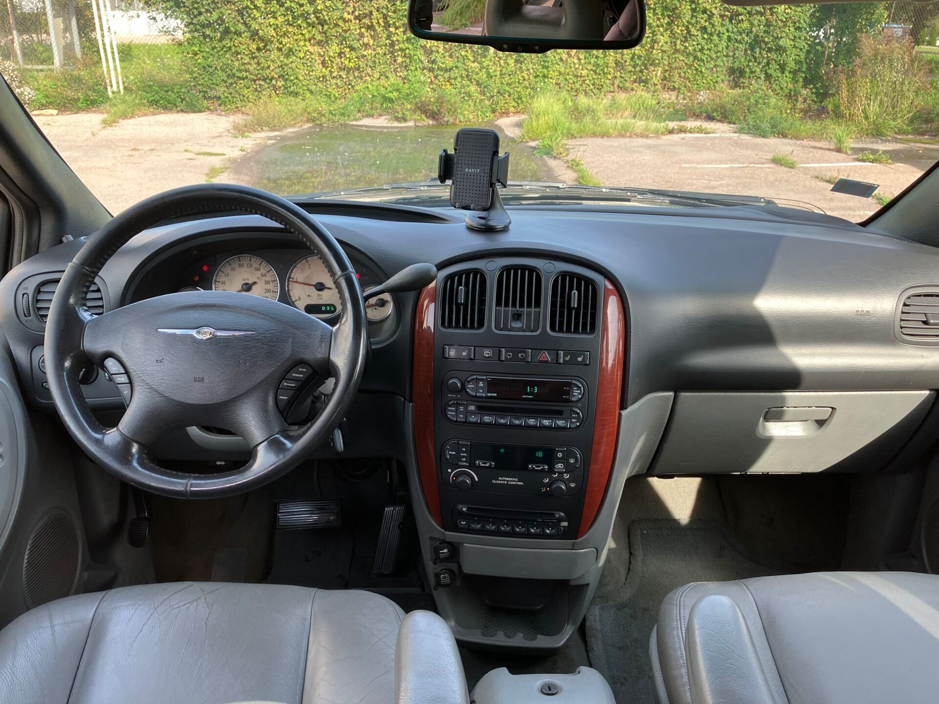Chrysler Grand Voyager Stow&go 7 vietas