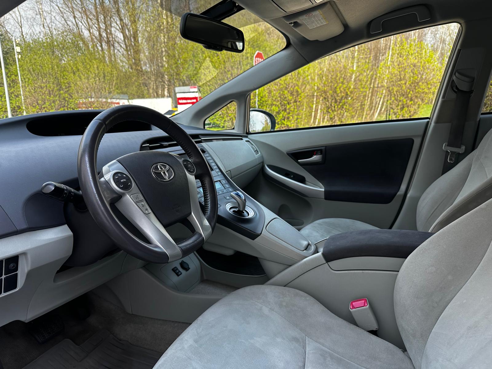 Toyota Prius Hybrid