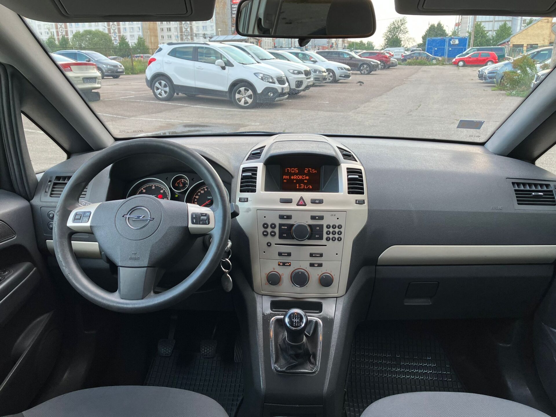Opel Zafira 7-vietas