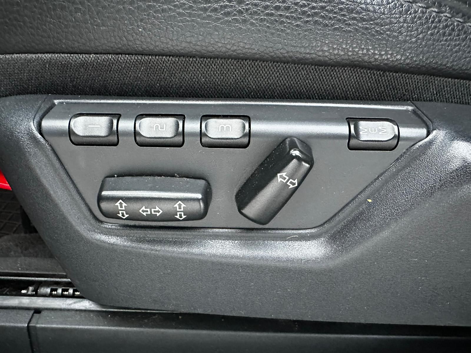 VOLVO XC90 7-seats
