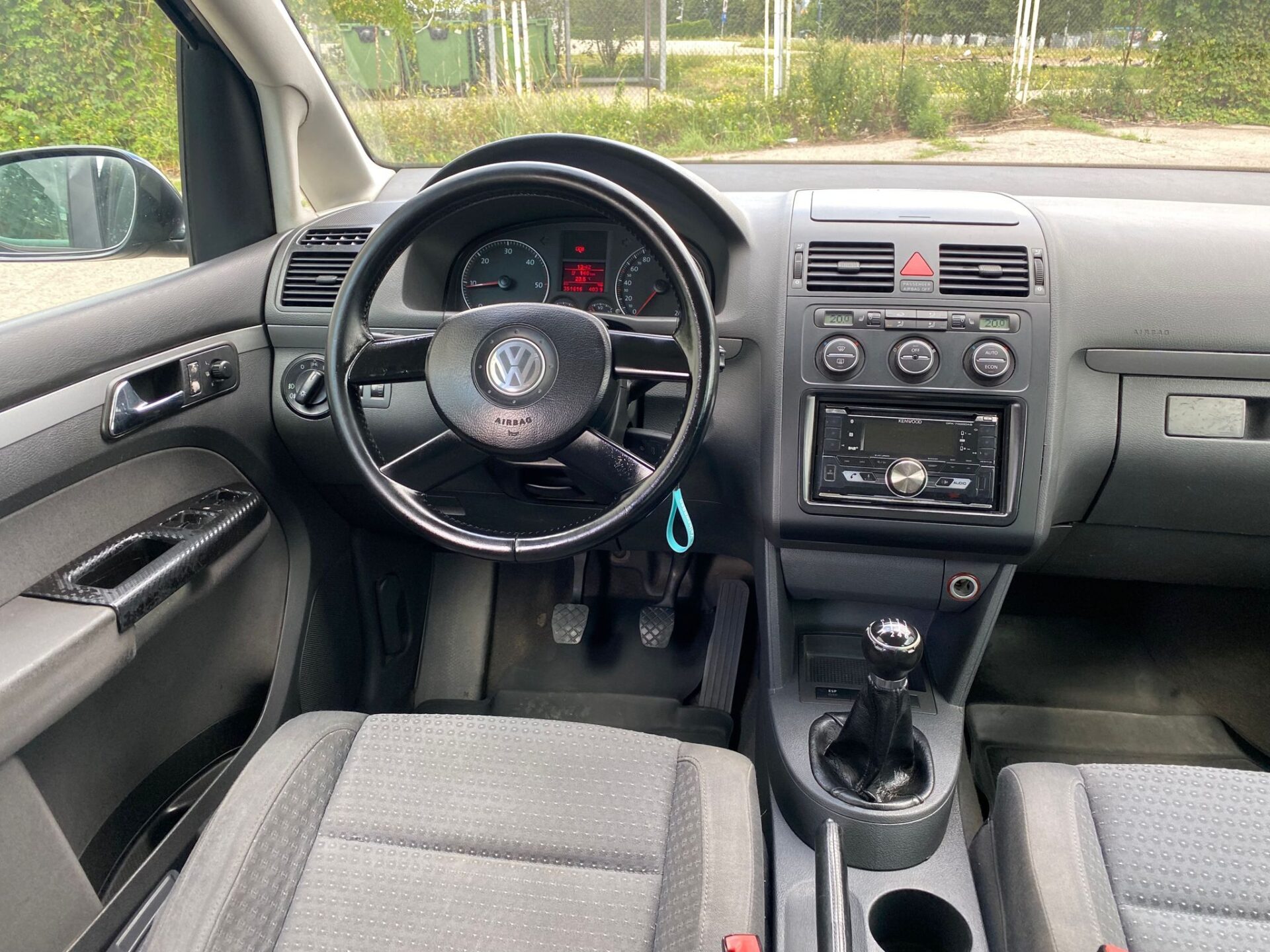 VW Touran 7-seats