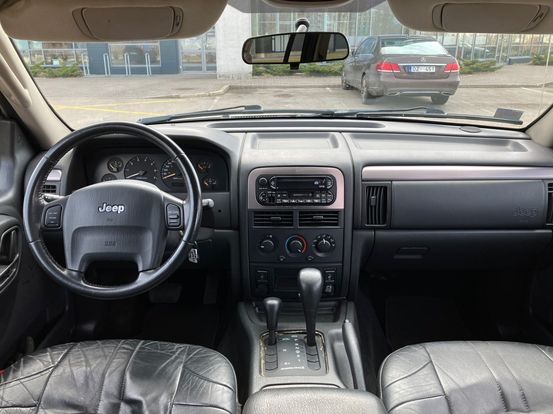 Jeep Grand Cherokee 4×4 special editions v8