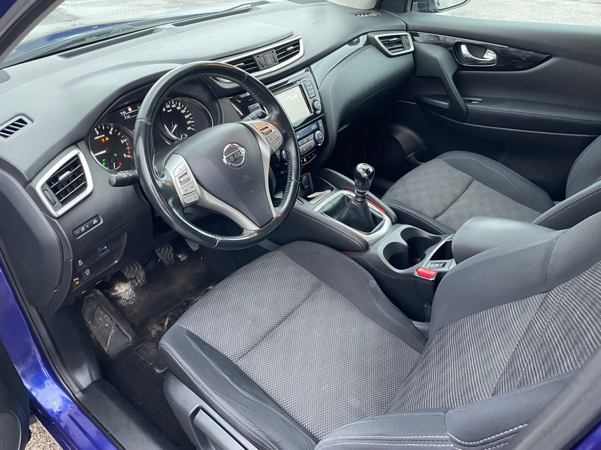 NISSAN QASHQAI 4×4