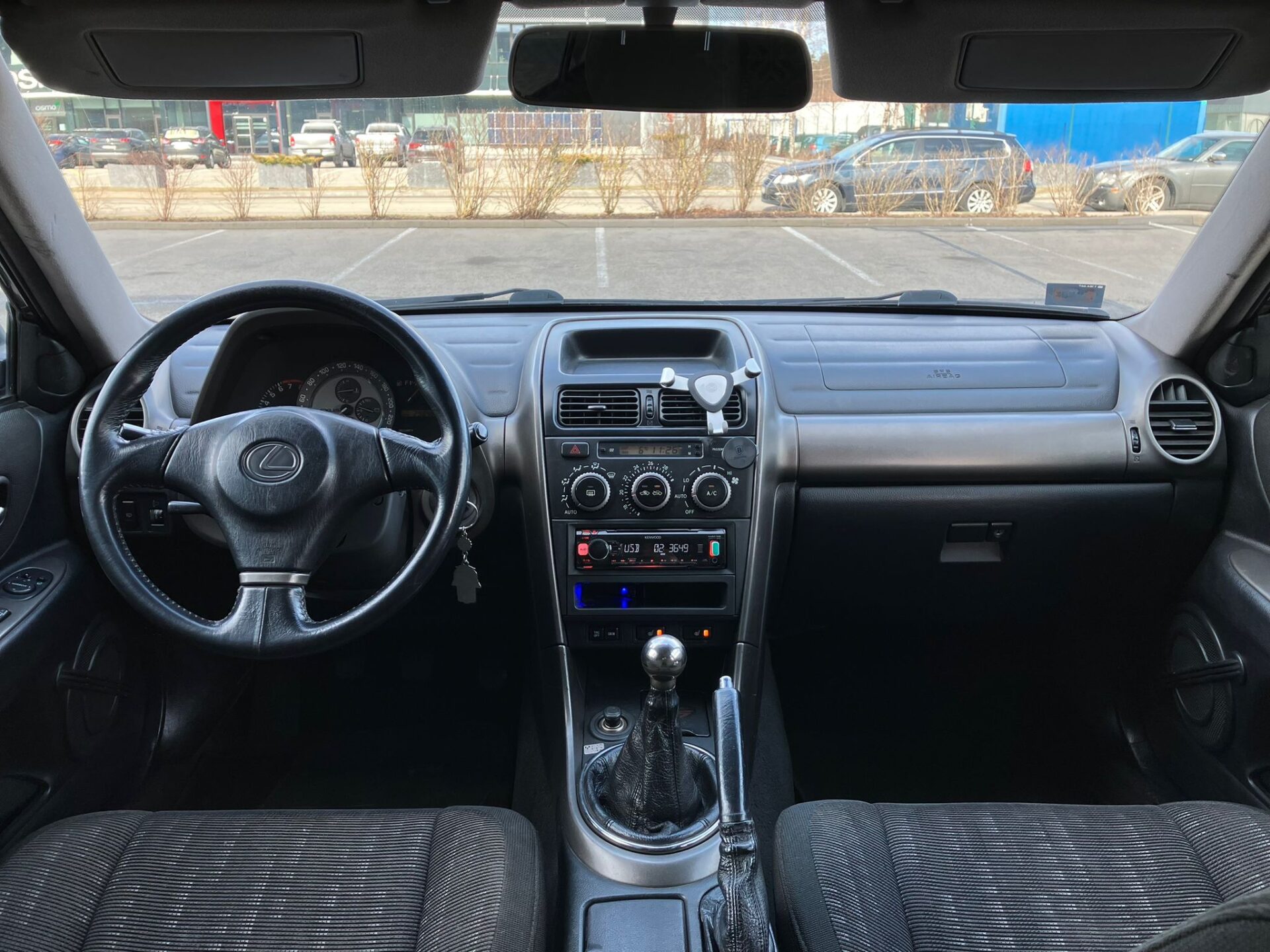 Lexus Is 200