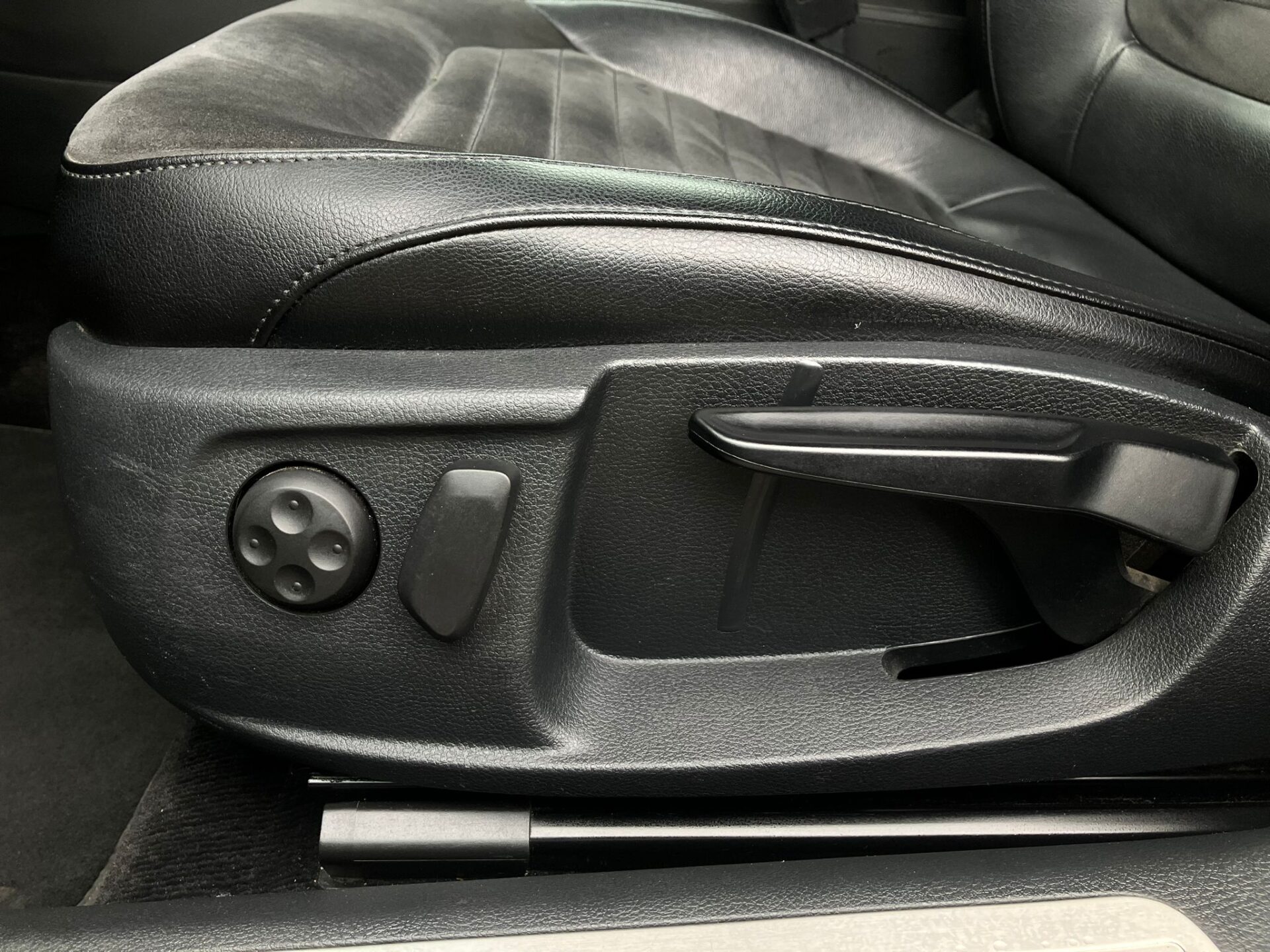 VW Passat (B7) Highline