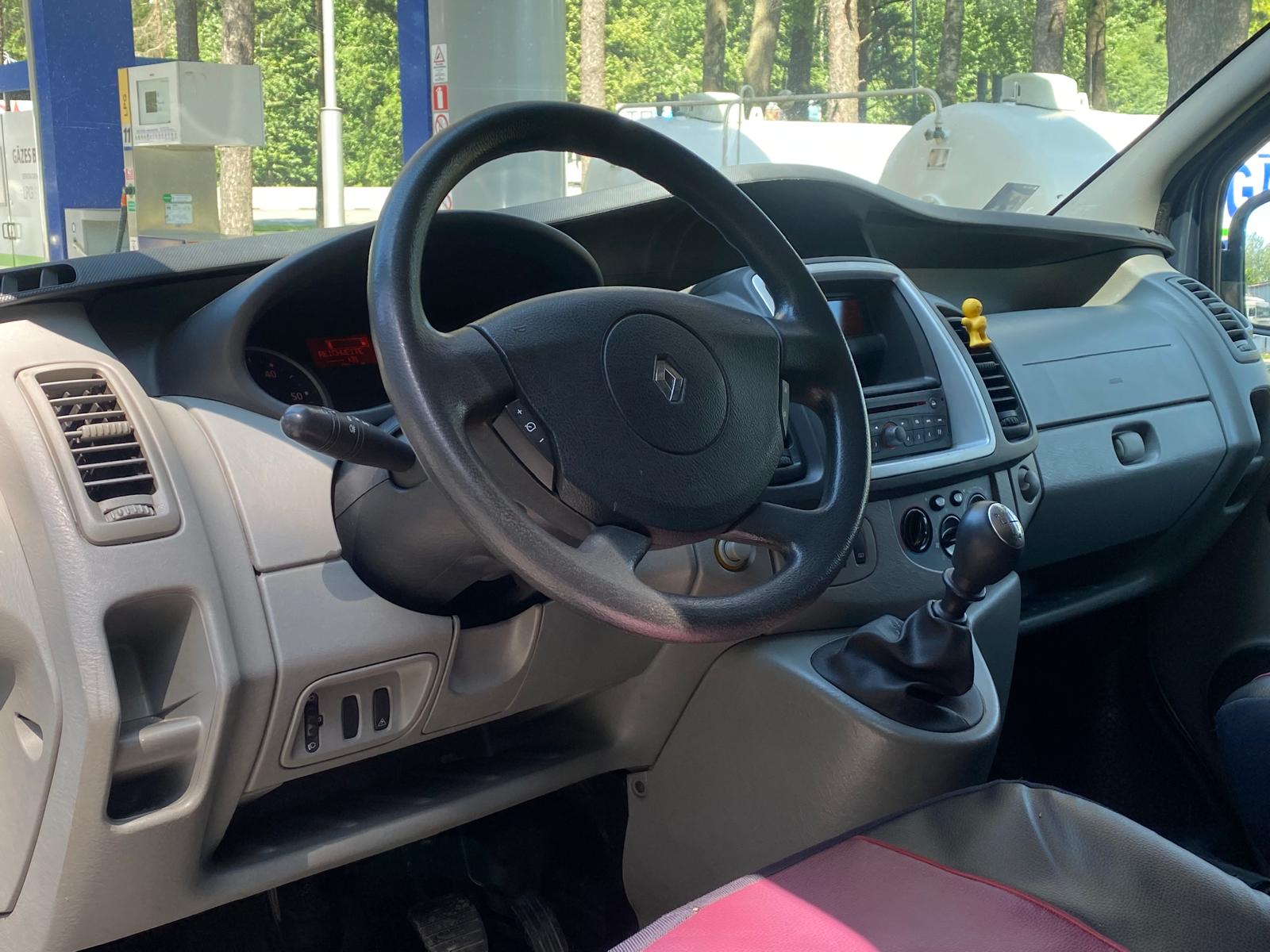 Renault Trafic 8 vietas
