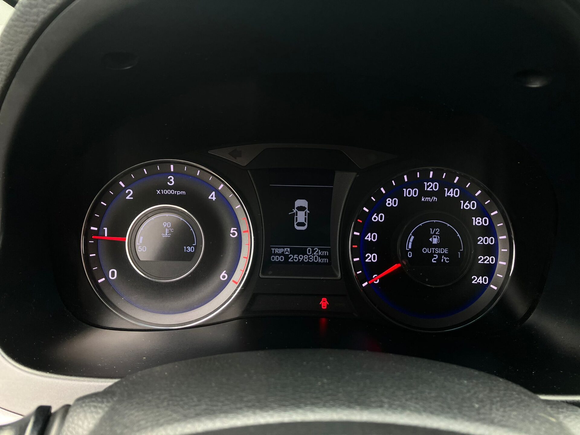 Hyundai i40 blue