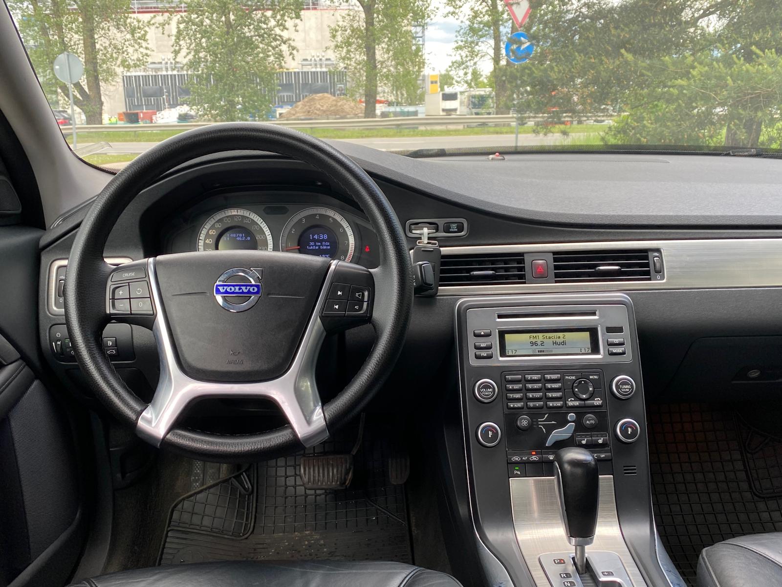 Volvo S80