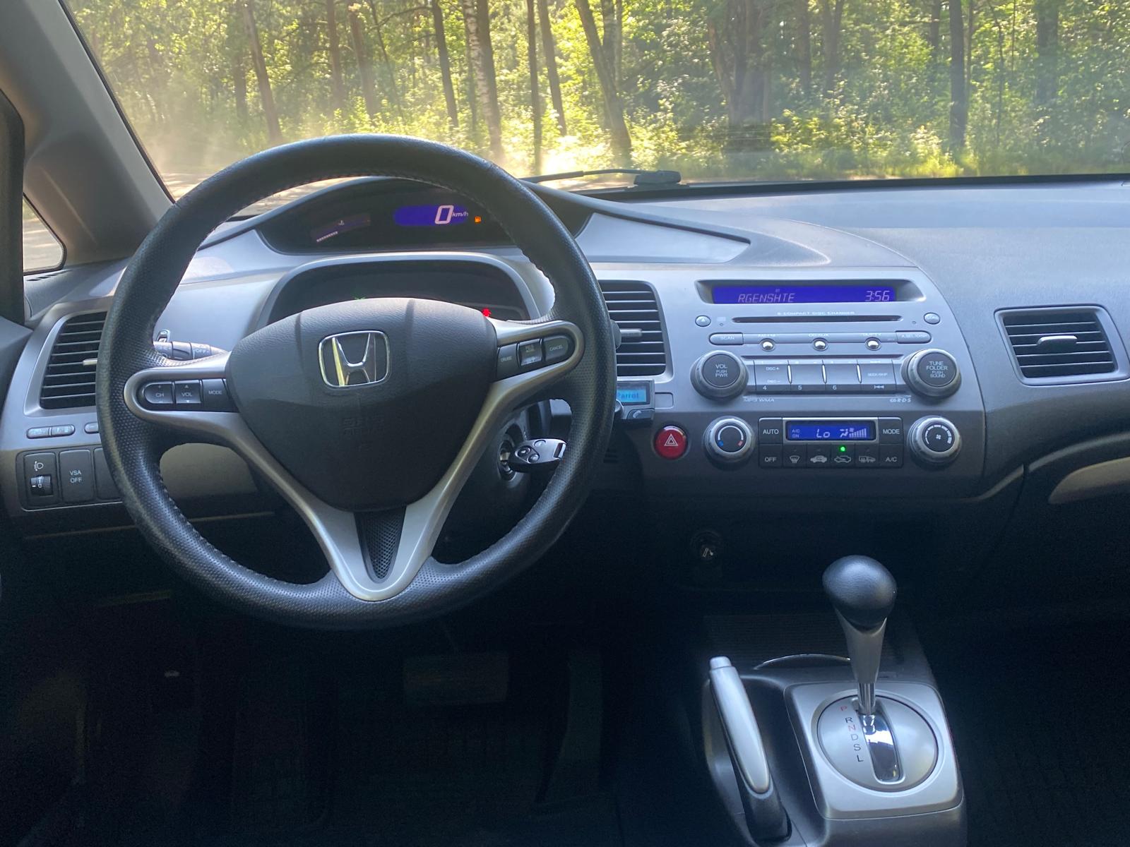 HONDA CIVIC 4DR HYBRID